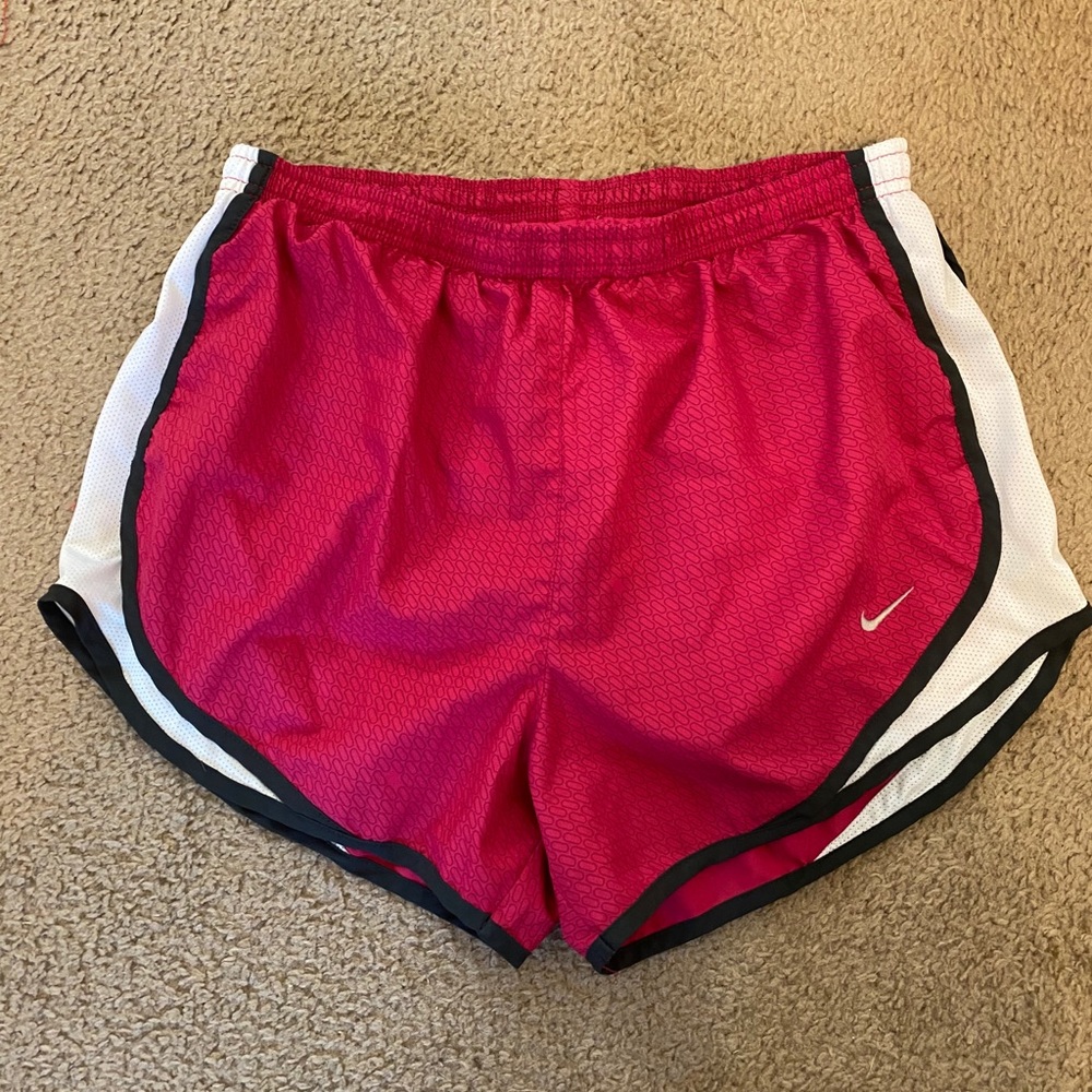 Nike Tempo Short